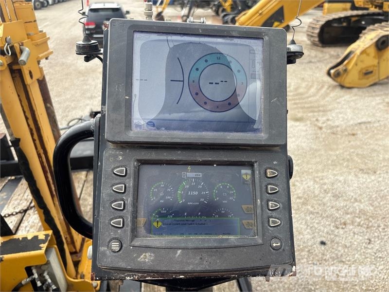 Vermeer D24X40III Directional Drill w/ Lucon 25 ft 22T212A Oprema za vodoravno smerno vrtanje