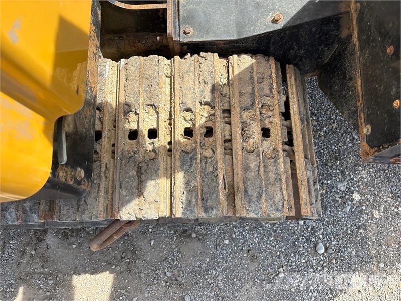 Vermeer D24X40III Directional Drill 水平掘削リグ