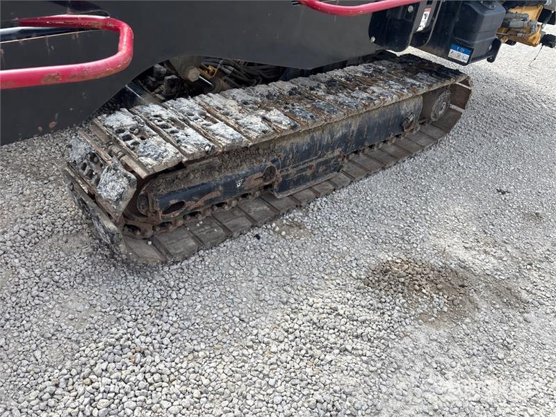 Vermeer D24X40III Directional Drill Обладнання для горизонтального буріння