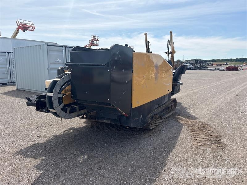 Vermeer D24X40III Directional Drill 水平掘削リグ