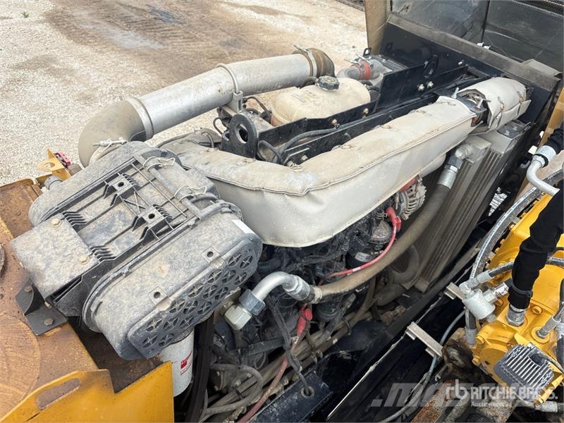 Vermeer D24X40III Directional Drill w/ Lucon 25 ft 22T212A Oprema za vodoravno smerno vrtanje