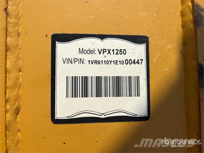 Vermeer RTX1250 犁