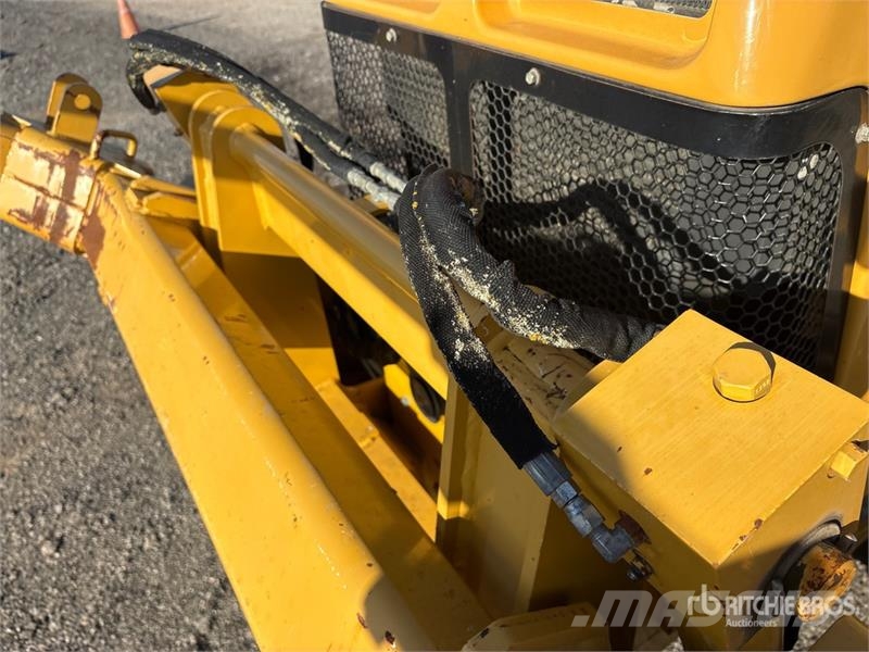Vermeer RTX1250 犁