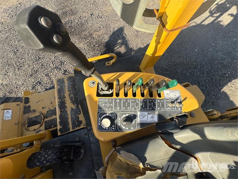 Vermeer RTX1250 犁