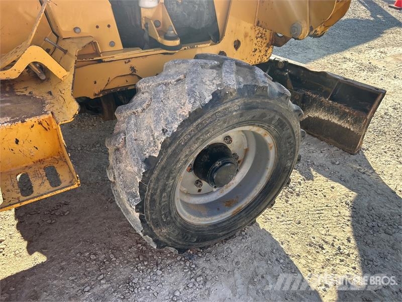 Vermeer RTX450 4x4 Trencher Pinnaselõikurid