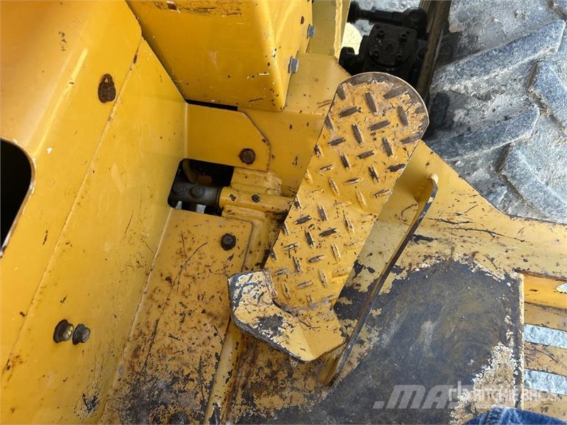 Vermeer RTX450 4x4 Trencher Pinnaselõikurid