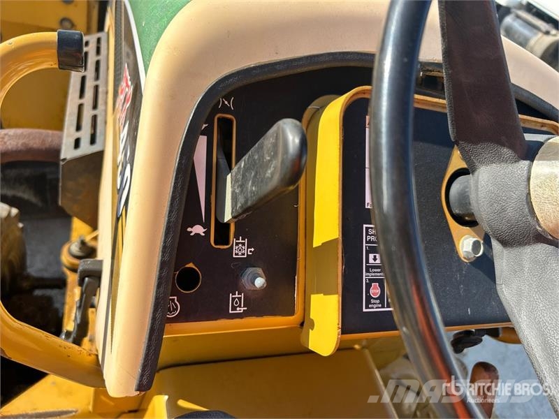 Vermeer RTX450 4x4 Trencher Pinnaselõikurid