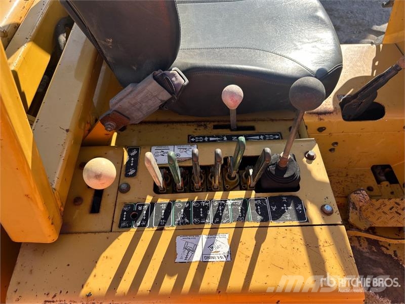 Vermeer RTX450 4x4 Trencher Pinnaselõikurid