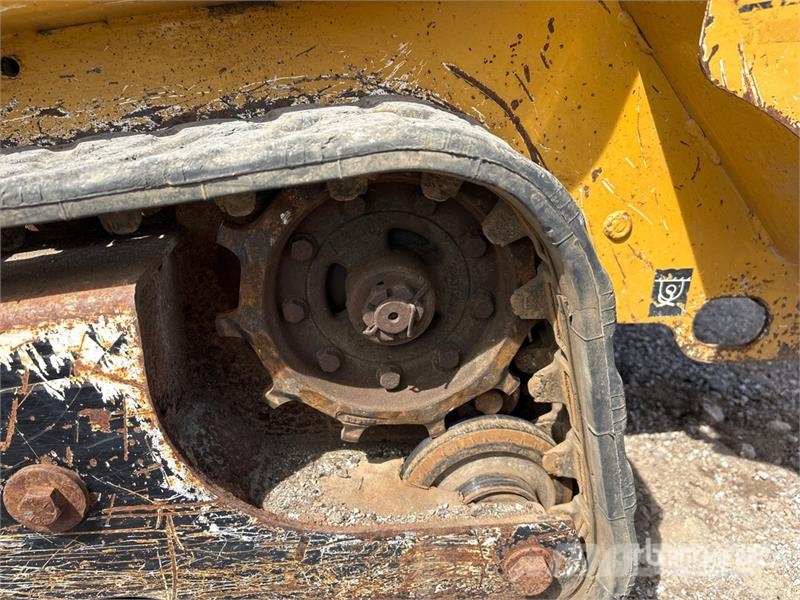 Vermeer S725TX Lietoti riteņu kompaktiekrāvēji