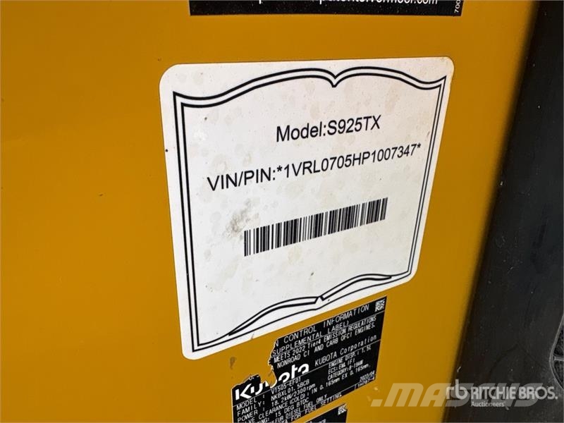 Vermeer S925TX Compact Track Loader Lietoti riteņu kompaktiekrāvēji