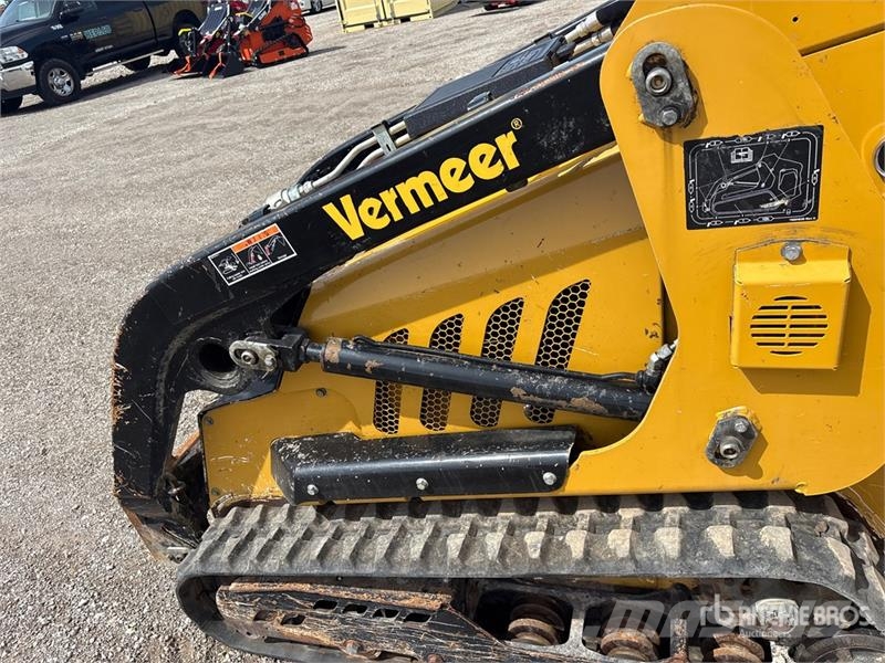 Vermeer S925TX Compact Track Loader Lietoti riteņu kompaktiekrāvēji