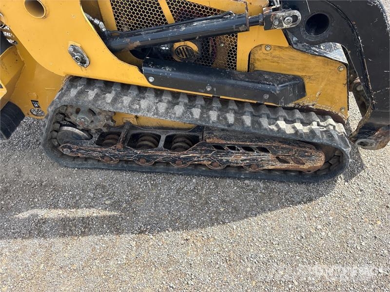 Vermeer S925TX Mini Compact Track Loader لوادر انزلاقية التوجيه