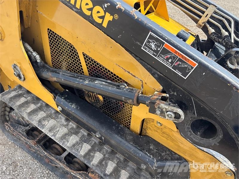 Vermeer S925TX Mini Compact Track Loader لوادر انزلاقية التوجيه