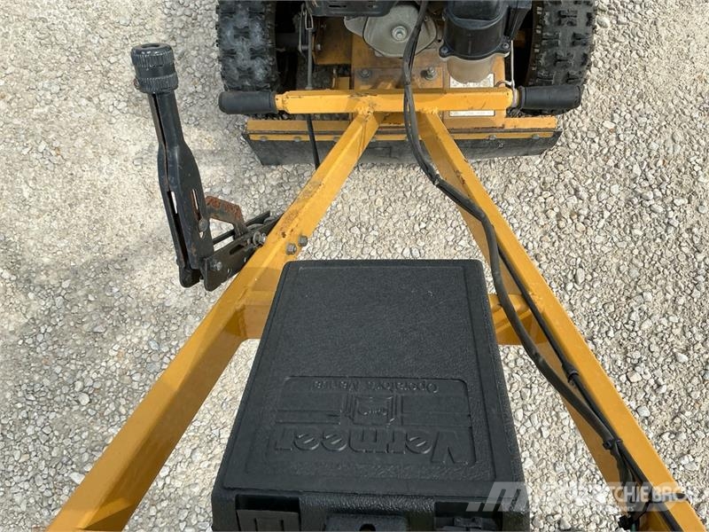 Vermeer SC-130 Walk Behind Stump Grinder Kardánhajtású ekék és Forgó-boronák