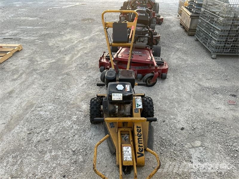 Vermeer SC130 Walk Behind Stump Grinder Gradas vibratorias / rotocultivadoras