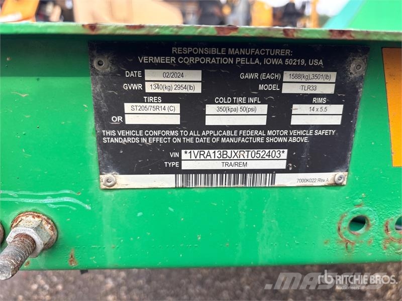 Vermeer TLR33 13 ft S/A Tilt Deck Trencher Trailer Низькорамні причепи