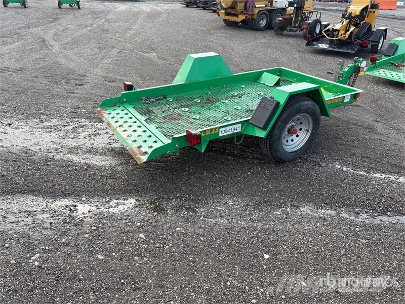 Vermeer TLR33 13 ft S/A Tilt Deck Trencher Trailer Низькорамні причепи