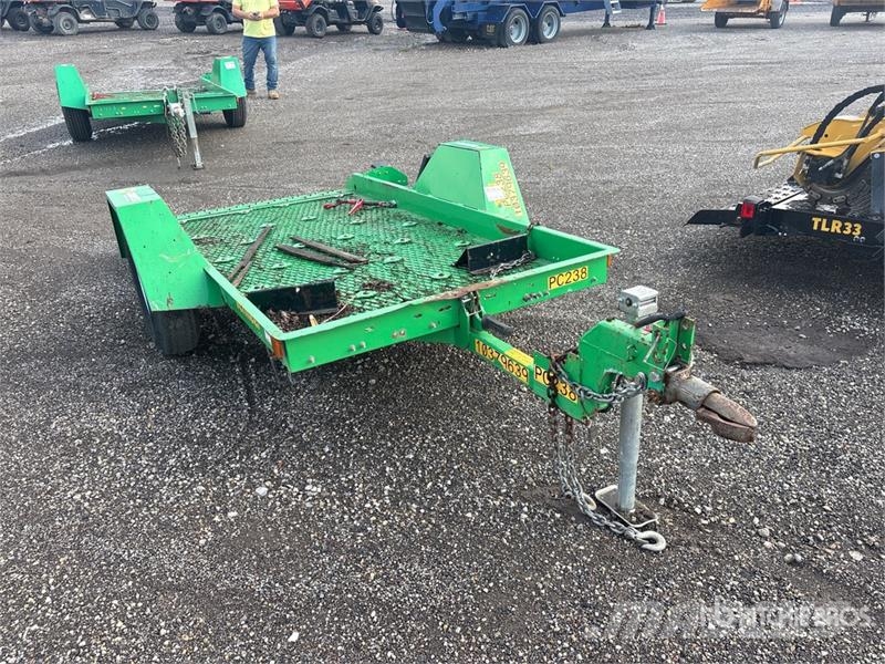 Vermeer TLR33 13 ft S/A Tilt Deck Trencher Trailer Низькорамні причепи