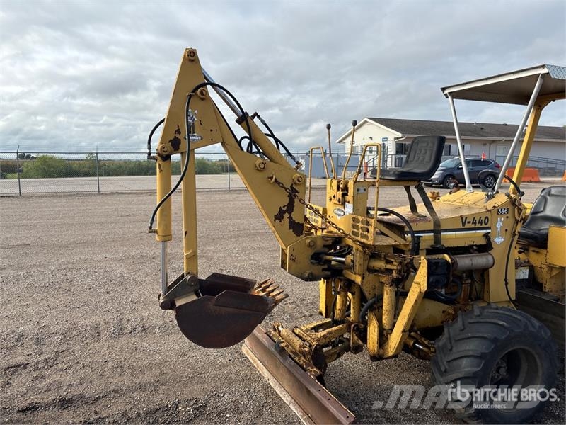 Vermeer V440 4x4 Trencher Freze za kopanje jarkov Trenčerji