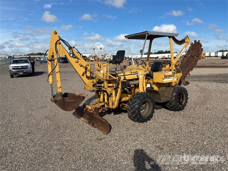 Vermeer V440 4x4 Trencher Freze za kopanje jarkov Trenčerji