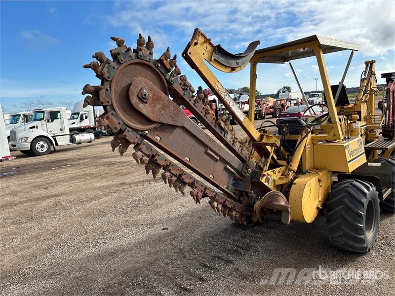 Vermeer V440 4x4 Trencher Freze za kopanje jarkov Trenčerji