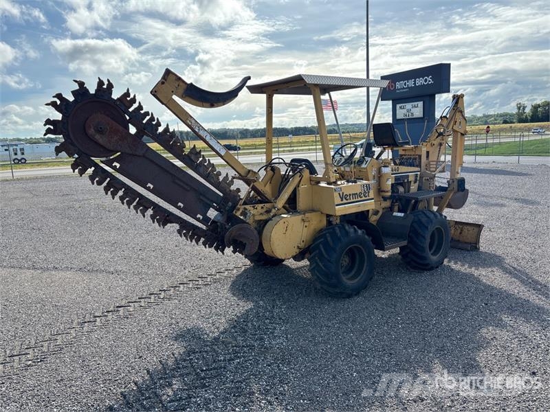 Vermeer V440 4x4 Trencher Freze za kopanje jarkov Trenčerji