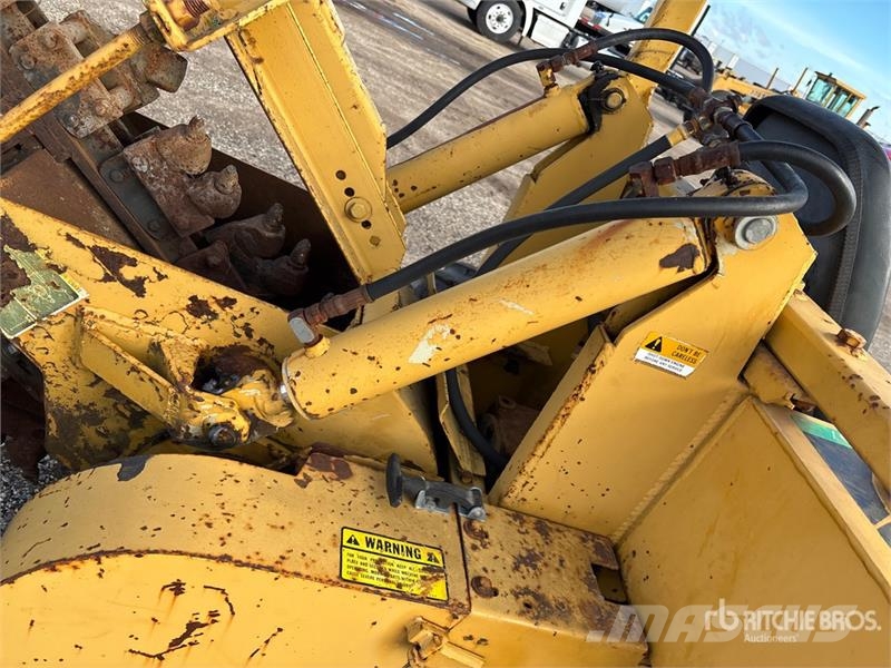 Vermeer V440 4x4 Trencher Freze za kopanje jarkov Trenčerji
