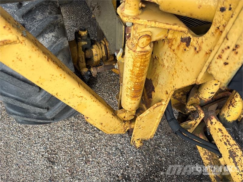 Vermeer V440 4x4 Trencher Freze za kopanje jarkov Trenčerji