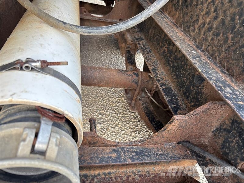 Vermeer V500LEHD T/A Vacuum Excavation Unit Sprzęt wiertniczy części zamienne i akcesoria