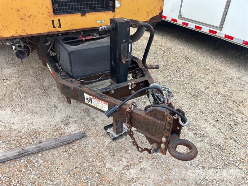 Vermeer V500LEHD T/A Vacuum Excavation Unit Sprzęt wiertniczy części zamienne i akcesoria