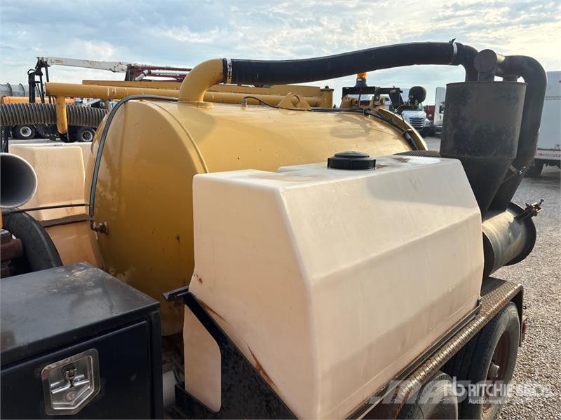 Vermeer V500LEHD T/A Vacuum Excavation Unit Sprzęt wiertniczy części zamienne i akcesoria