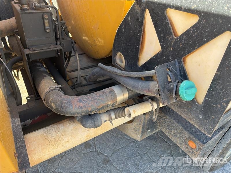 Vermeer VX50-800 800 gal T/A Vacuum Excavation Unit 드릴링 장비 부속품 및 예비 부품