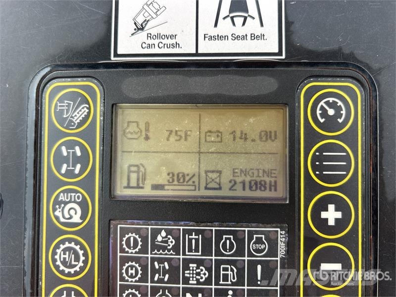 Vermeer XTS1250 Tracked Cable Plow Chasse neige
