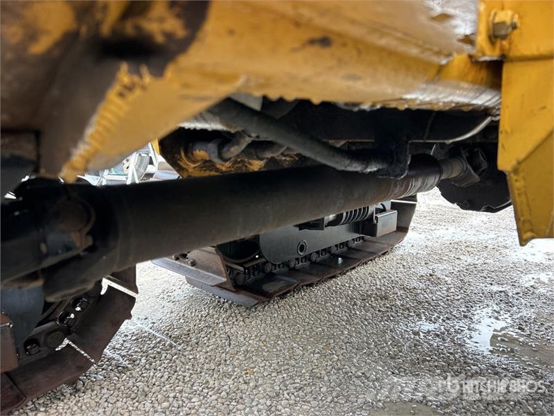 Vermeer XTS1250 Tracked Cable Plow Chasse neige