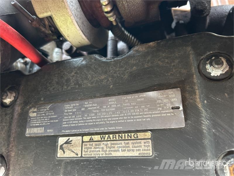 Vermeer XTS1250 Tracked Cable Plow Chasse neige