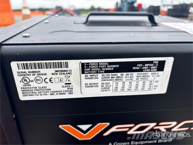 VForce FS3 Battery Charger 충전기