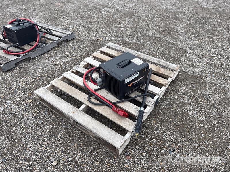 VForce FS3 Battery Charger 충전기
