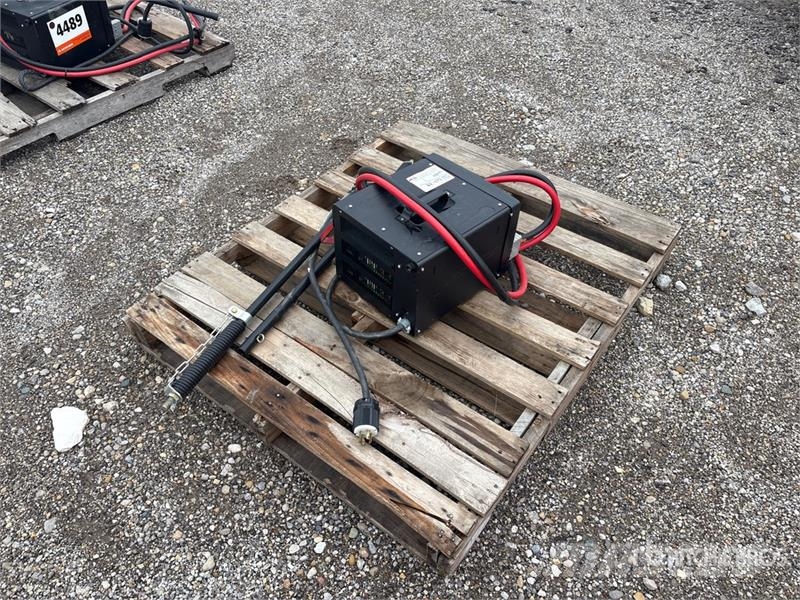 VForce FS3 Battery Charger 충전기