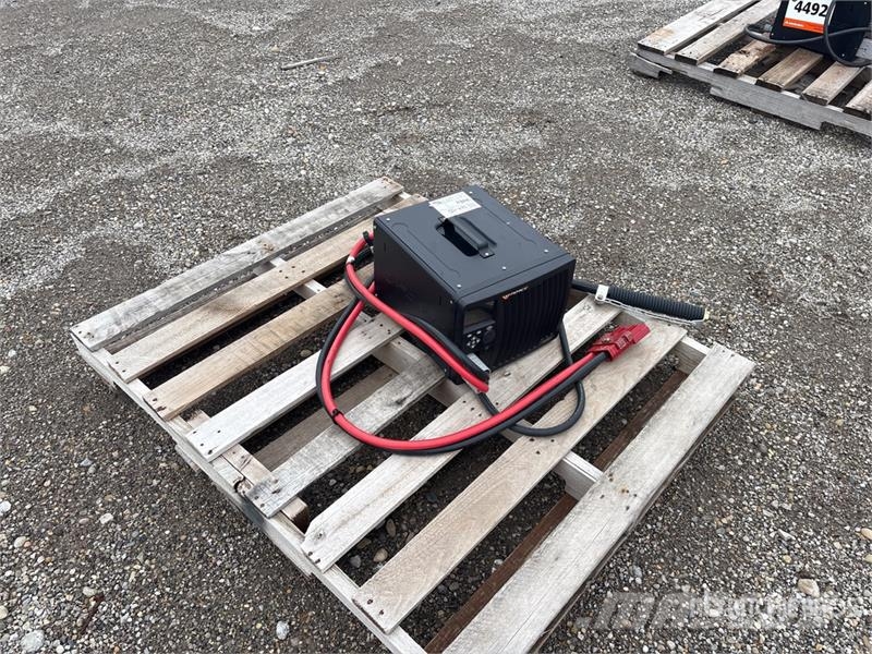 VForce FS3 Battery Charger 충전기