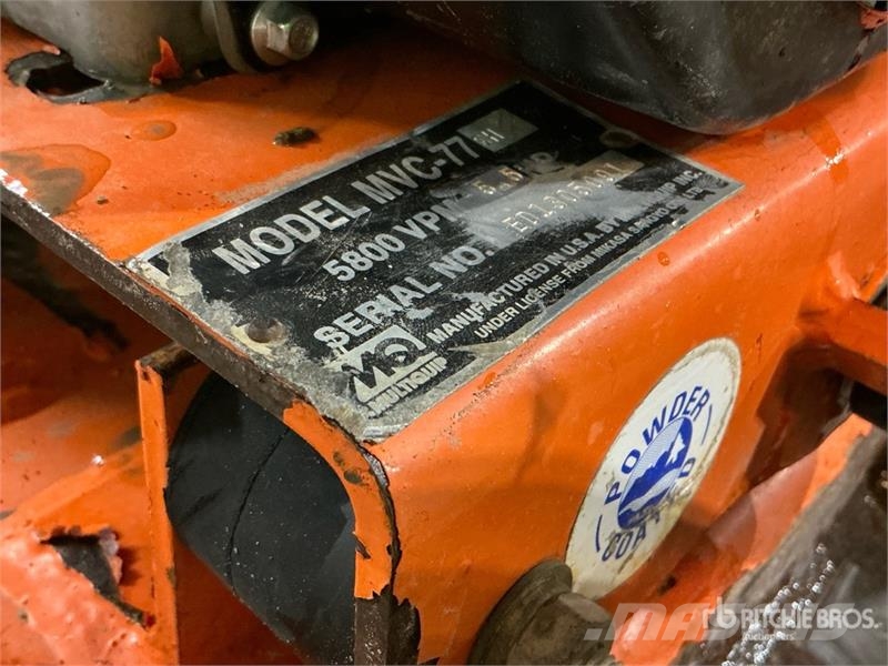  Vibratory Plate Compactor 진동롤러