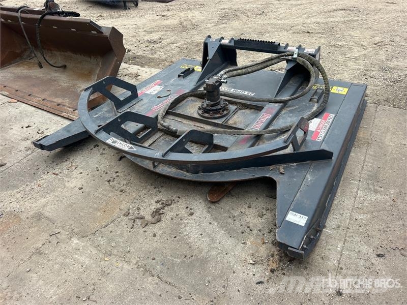 Virnig V50 78 in Skid Steer Brush Cutter 牽引式モア/芝刈り機