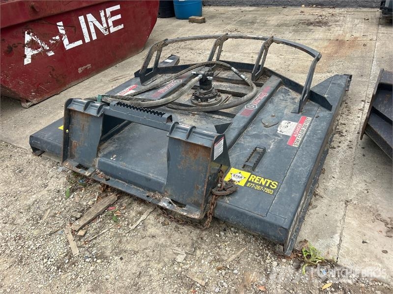 Virnig V50 78 in Skid Steer Brush Cutter 牽引式モア/芝刈り機