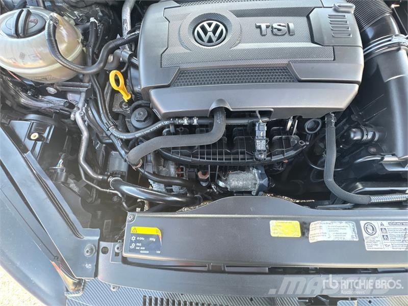 Volkswagen Golf Automobile 汽车