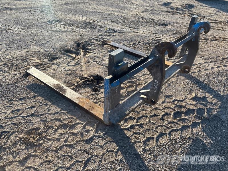 Volvo 83771 72 in Wheel Loader Forks 叉