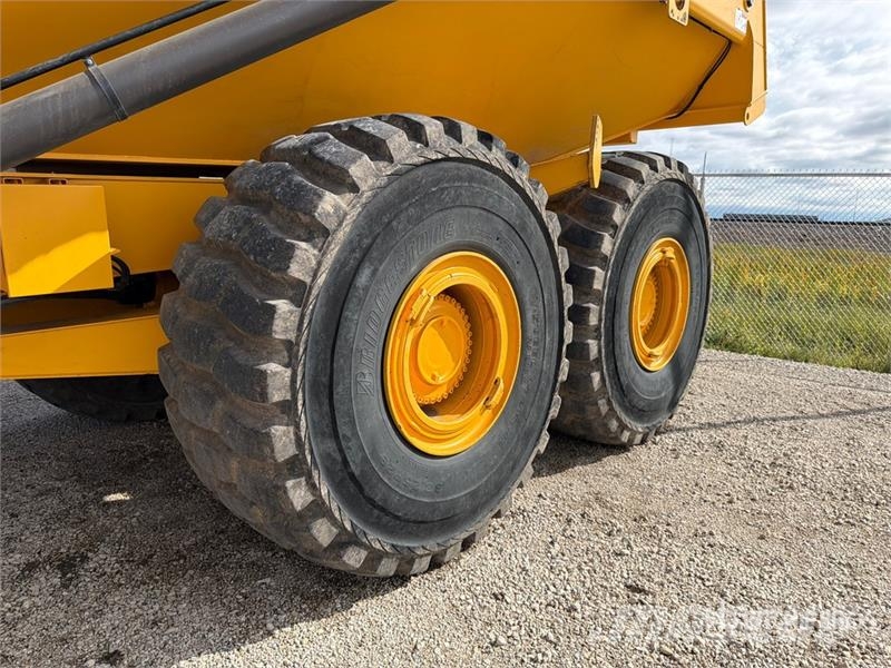 Volvo A60H Articulated Dump Truck ساحبات مفصلية