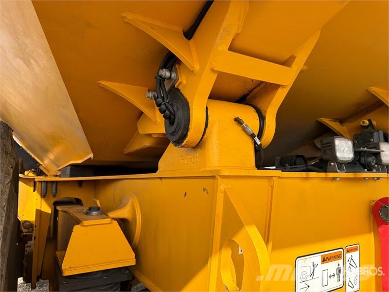 Volvo A60H Articulated Dump Truck ساحبات مفصلية