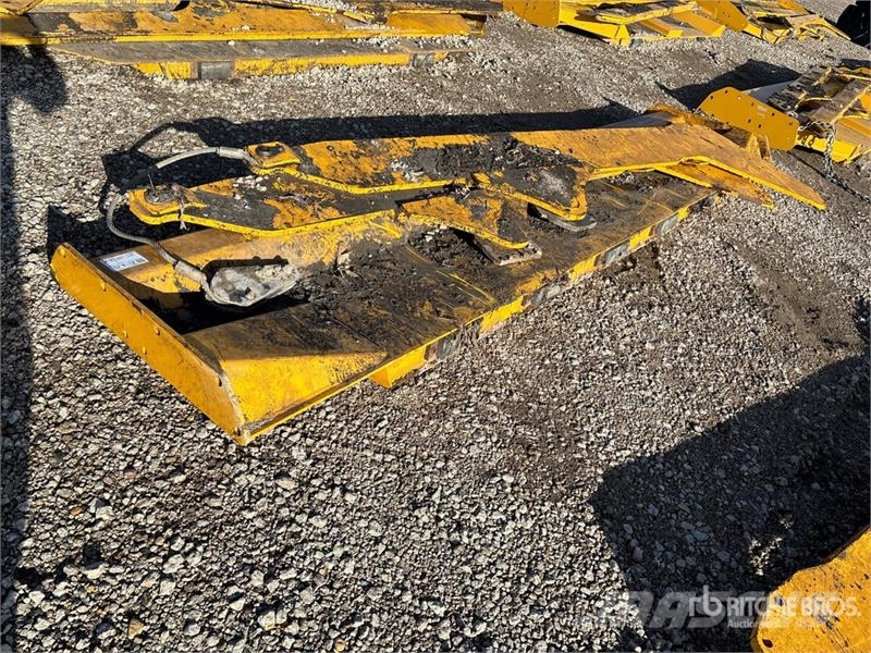 Volvo Articulated Dump Truck Tailgate Outros componentes