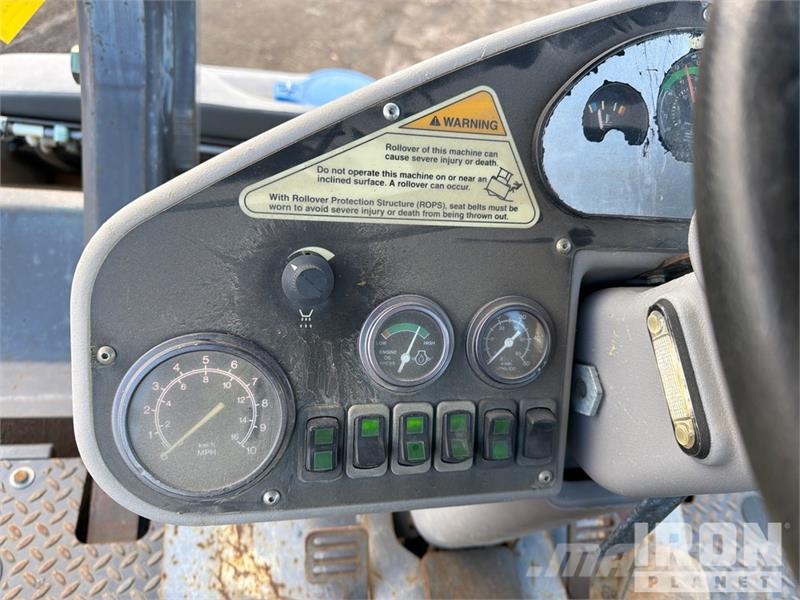 Volvo DD140 Double Drum Roller Ikerdobos hengerek