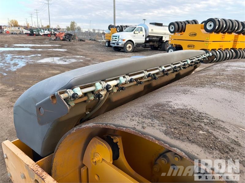 Volvo DD140 Double Drum Roller Ikerdobos hengerek