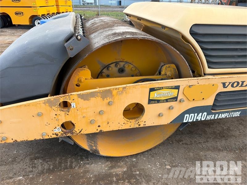 Volvo DD140 Double Drum Roller Ikerdobos hengerek